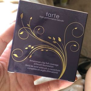 Tarte Amazonian Clay Airbrush Foundation
